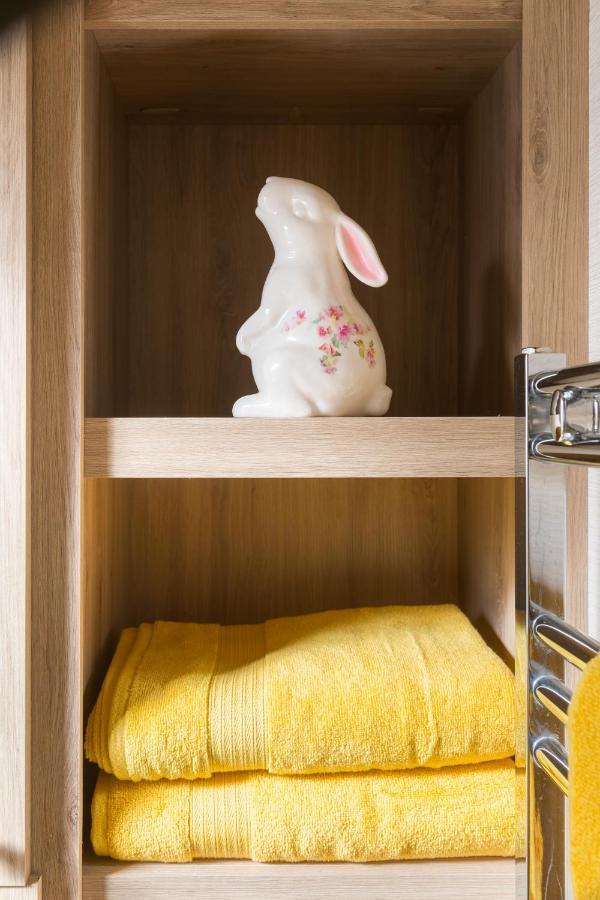 Cottontail Lodge - Hot Tub - Pet Friendly South Cerney Exteriör bild