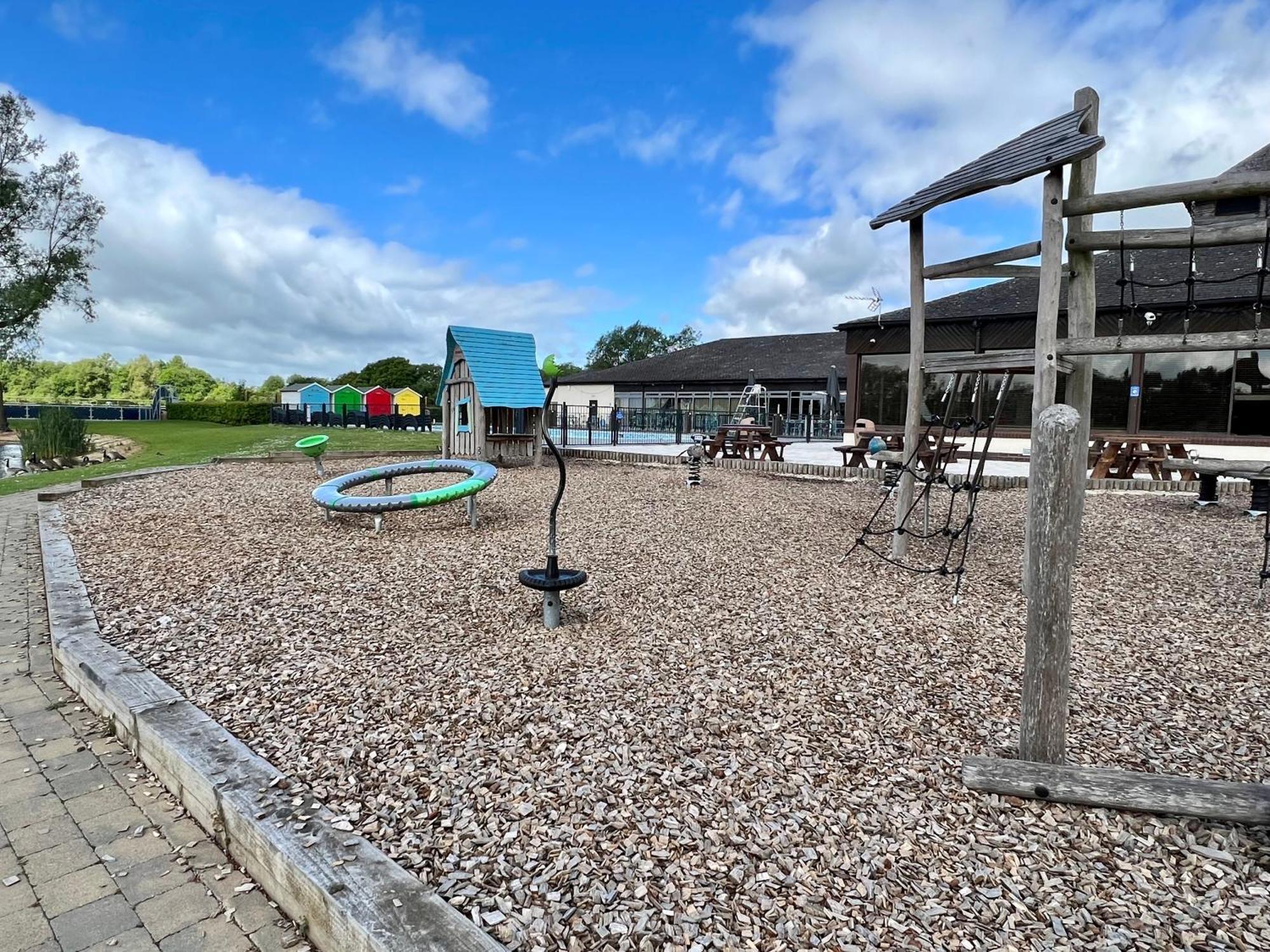 Cottontail Lodge - Hot Tub - Pet Friendly South Cerney Exteriör bild