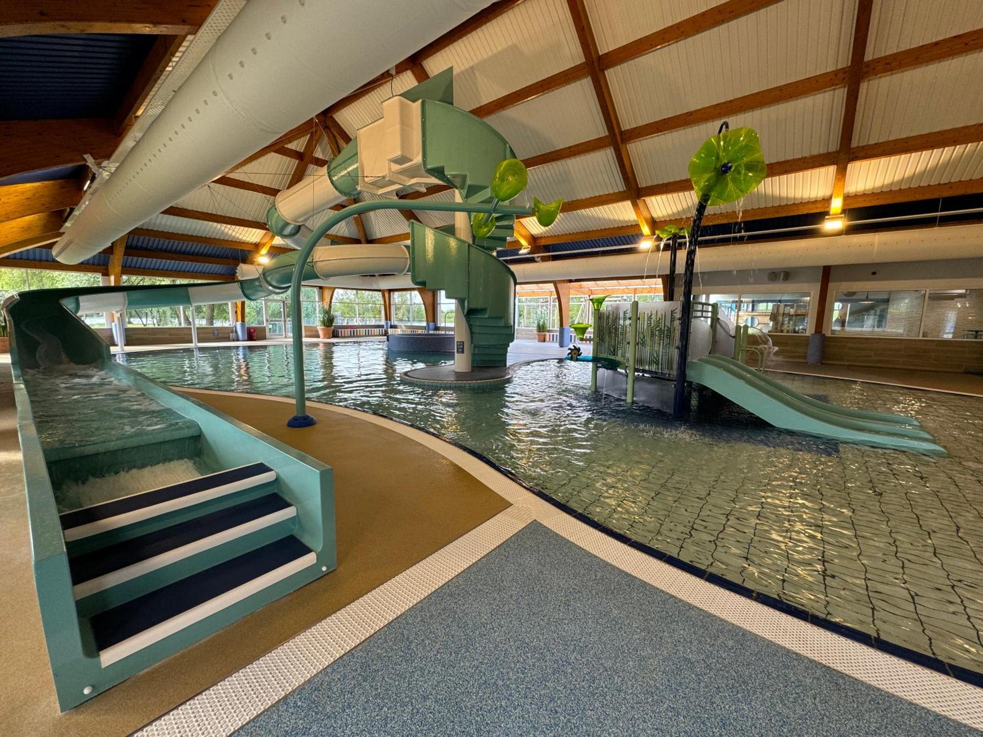 Cottontail Lodge - Hot Tub - Pet Friendly South Cerney Exteriör bild