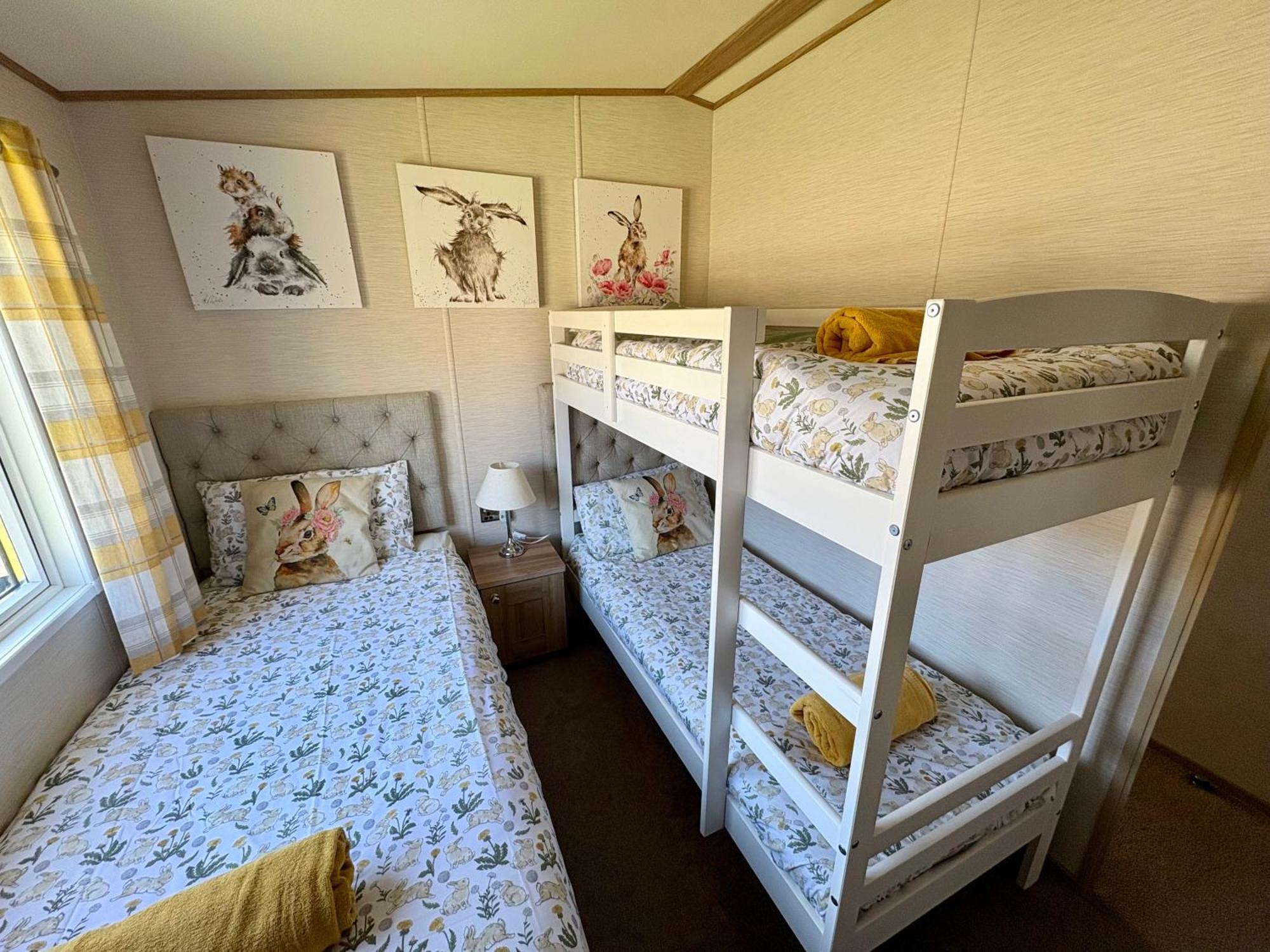 Cottontail Lodge - Hot Tub - Pet Friendly South Cerney Exteriör bild